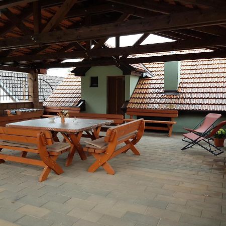 Villa Sklep U Cejku à Mutěnice Extérieur photo