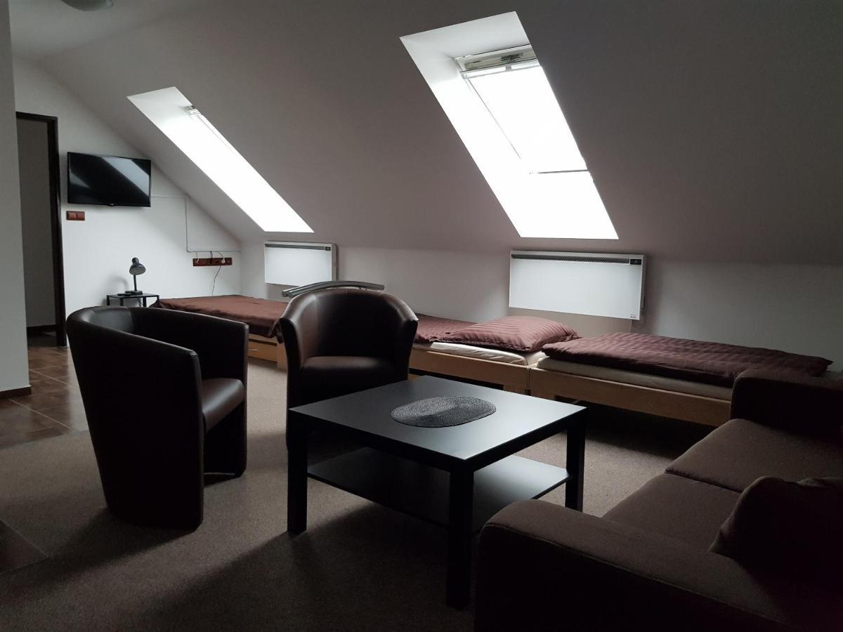 Villa Sklep U Cejku à Mutěnice Extérieur photo